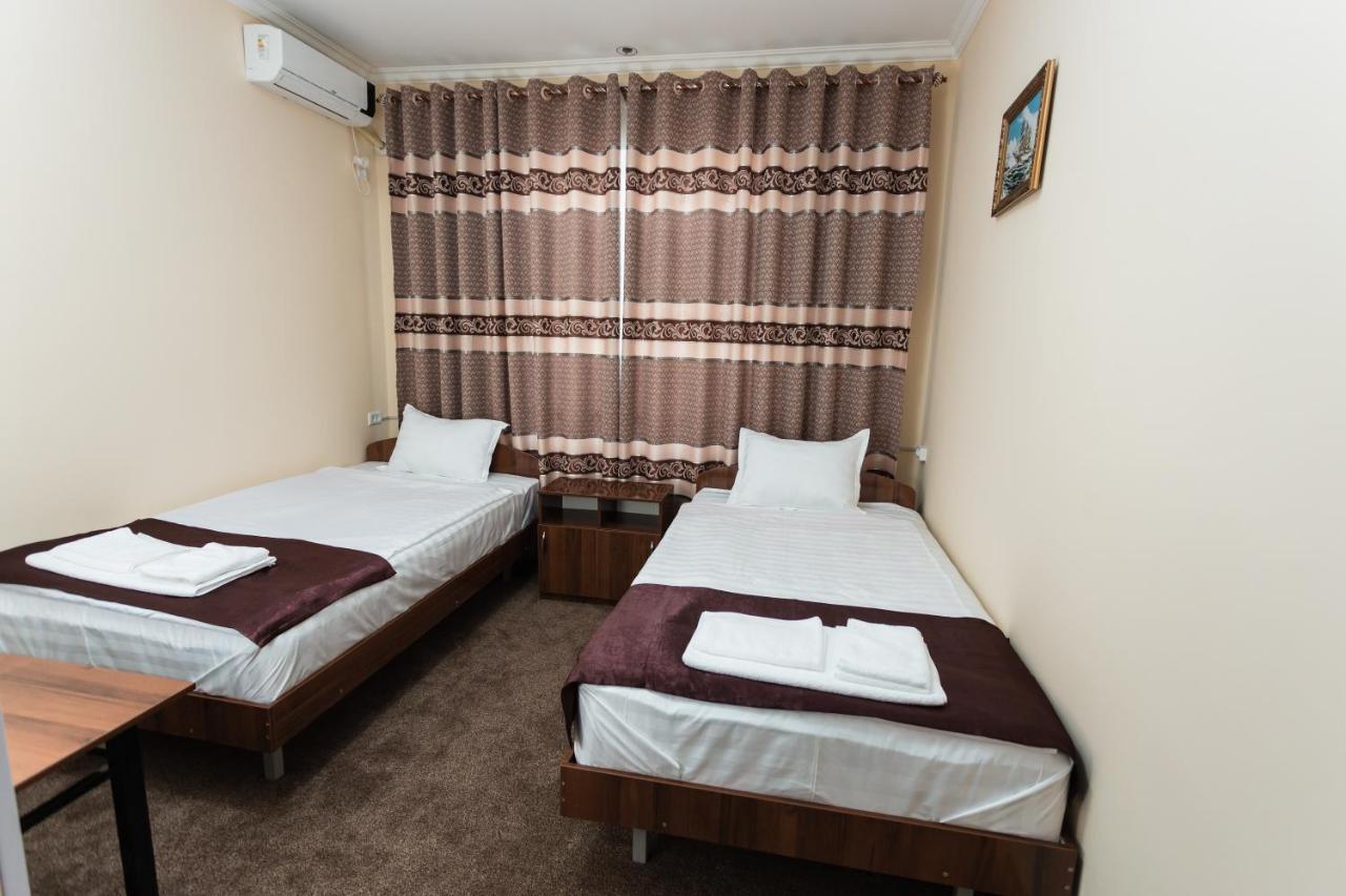 Orom Hotel 费尔干纳 外观 照片